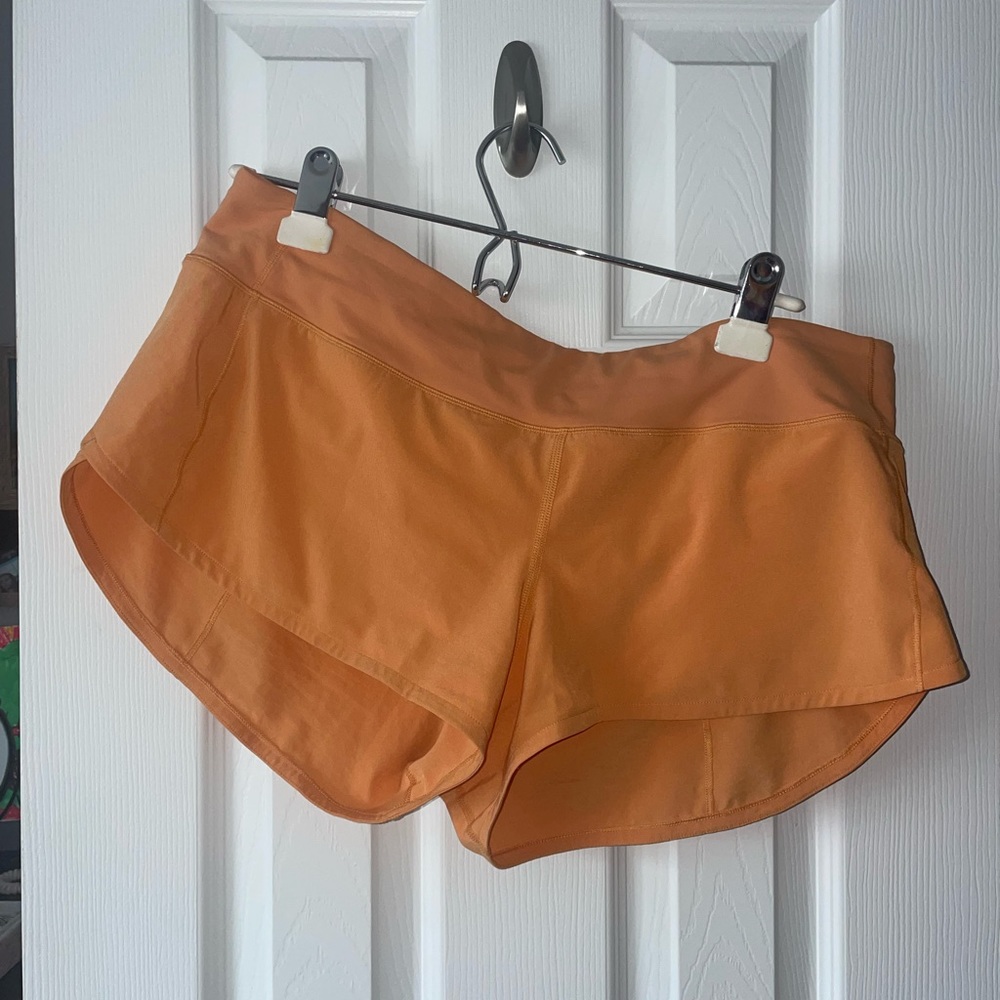 Size 10 lululemon speed up shorts